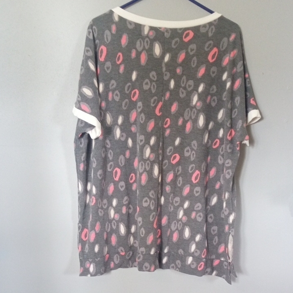 Sew In Love Gray/Pink/White Patterned Tunic Size XL - Picture 4 of 4